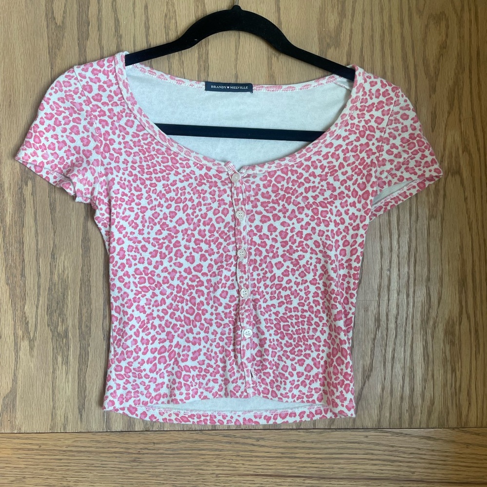 Brandy Melville cheetah top, rarely worn